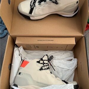 Salewa
Puez Mid PTX Hiking Boot - Women's size 9